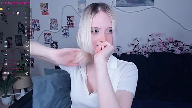 Megan--chan online show from 20, 2, 2026