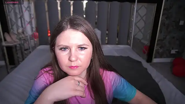 Snapshot of CraveeDoll chatting on 2, 3, 2026 CraveeDoll online show from 2, 3, 2026