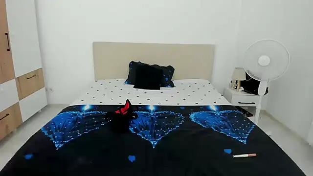 EvvaBBW online show from 11, 9, 2025