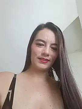 Demy Rhoades online show from 8, 10, 2025