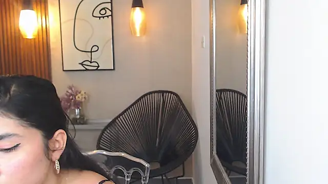 Lia Mar  online show from 29, 3, 2026