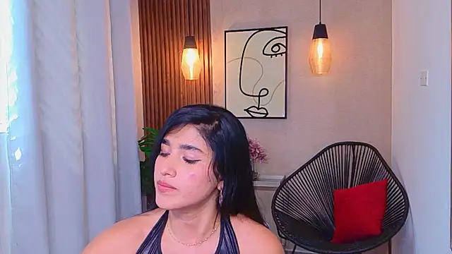 Lia Mar  online show from 15, 7, 2026