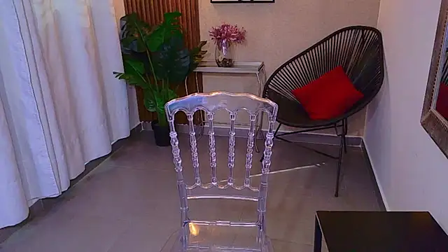 Lia Mar  online show from 30, 5, 2026