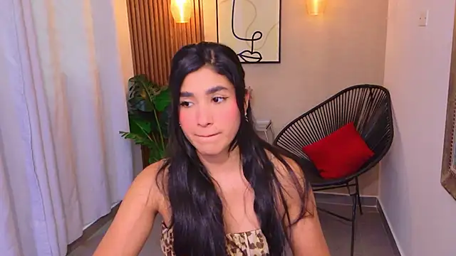 Lia Mar  online show from 3, 6, 2026