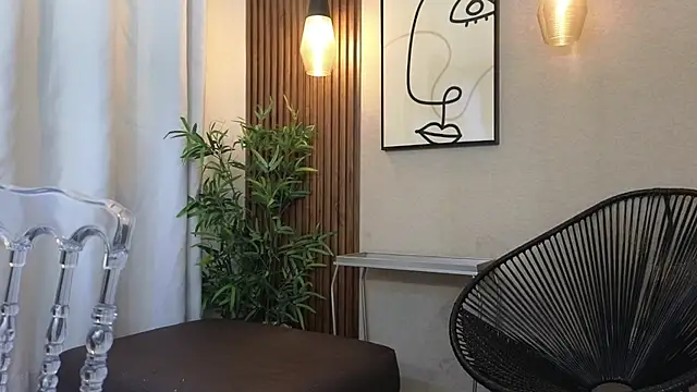 Lia Mar  online show from 1, 10, 2025