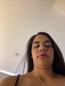 BellaLeclair online show from 21, 3, 2026