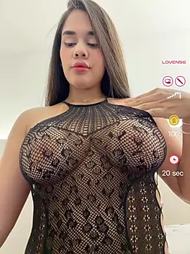 Snapshot of BellaLeclair chatting on 23, 5, 2026 BellaLeclair online show from 23, 5, 2026
