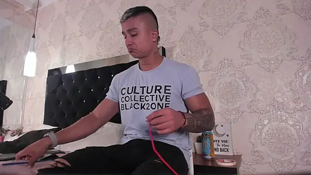 ThiagoBlaze online show from 21, 9, 2025