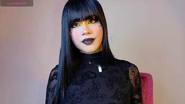 NATASHAA WINZ online show from 9, 10, 2025