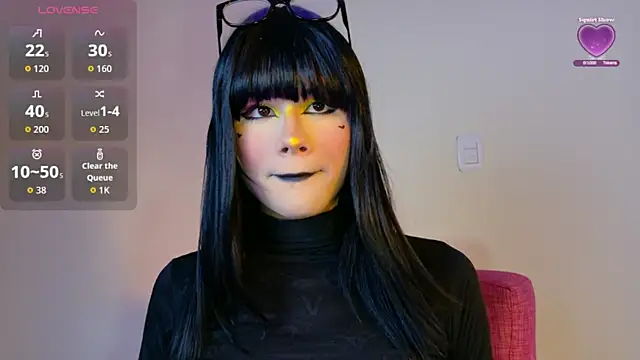 NATASHAA WINZ online show from 3, 10, 2025