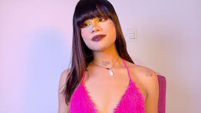 NATASHAA WINZ online show from 17, 9, 2025