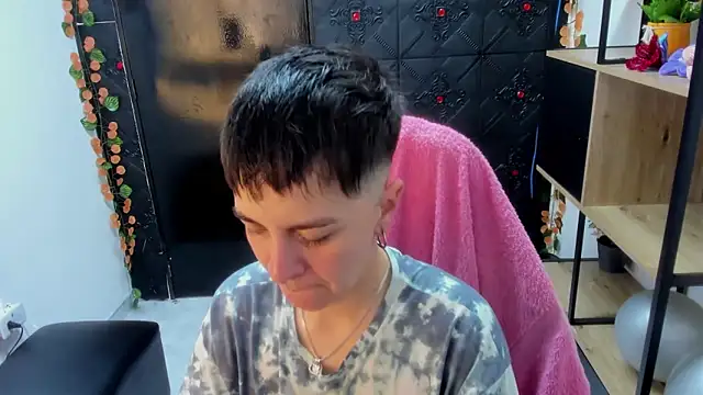  Hannah Hot online show from 3, 4, 2026