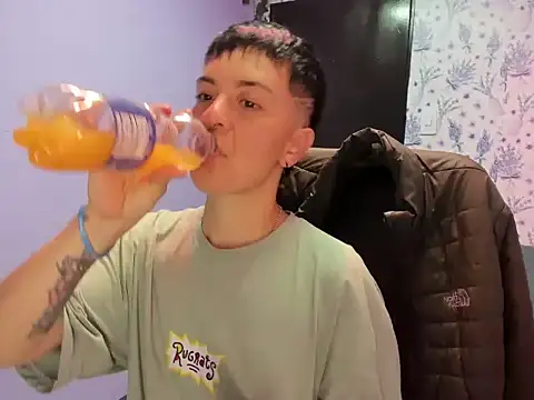  Hannah Hot online show from 2, 11, 2025