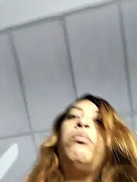 Snapshot of shanell_saenz chatting on 18, 1, 2026 shanell saenz online show from 18, 1, 2026