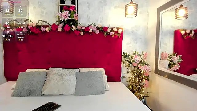 Snapshot of SarahEscobarr chatting on 25, 9, 2025 SarahEscobarr online show from 25, 9, 2025