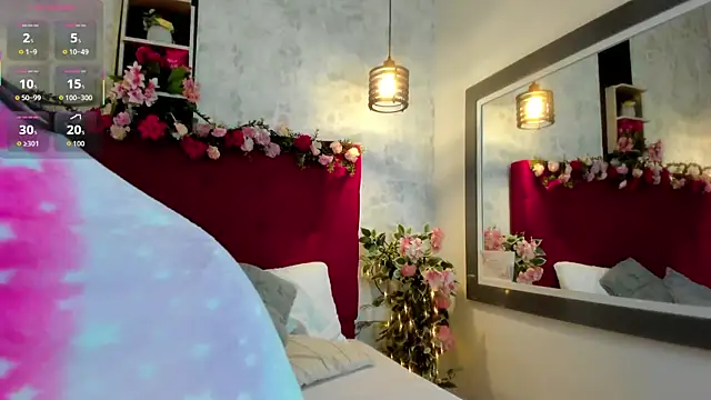 Snapshot of SarahEscobarr chatting on 1, 10, 2025 SarahEscobarr online show from 1, 10, 2025