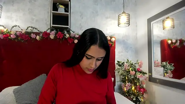 Snapshot of SarahEscobarr chatting on 26, 11, 2025 SarahEscobarr online show from 26, 11, 2025