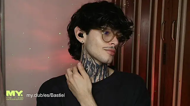 Mihail leroy online show from 2, 4, 2026