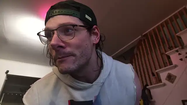 MasterDaddyCool online show from 5, 12, 2025