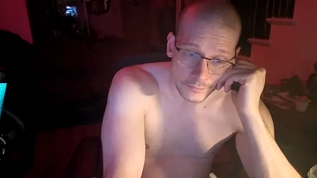Snapshot of MasterDaddyCool chatting on 18, 6, 2026 MasterDaddyCool online show from 18, 6, 2026