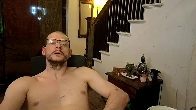 Snapshot of MasterDaddyCool chatting on 10, 7, 2026 MasterDaddyCool online show from 10, 7, 2026