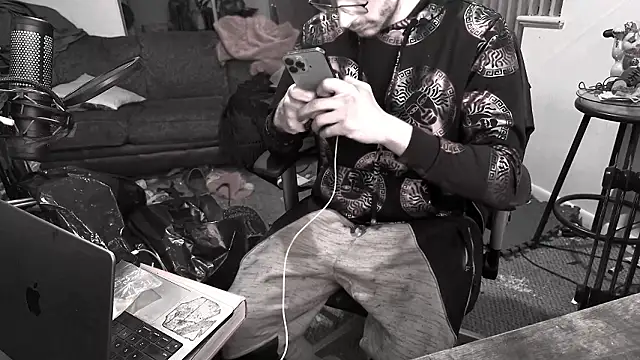 MasterDaddyCool online show from 2, 2, 2026