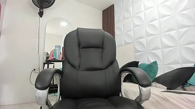 Ricky Owens1 online show from 5, 12, 2025