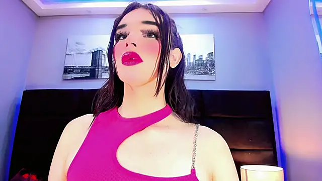 Valeria Rouss online show from 14, 10, 2025