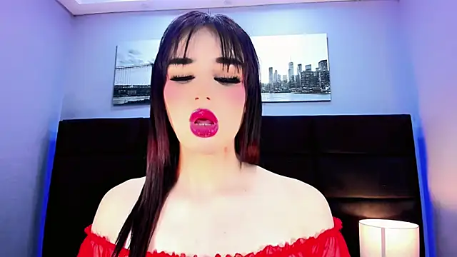 Valeria Rouss online show from 26, 10, 2025