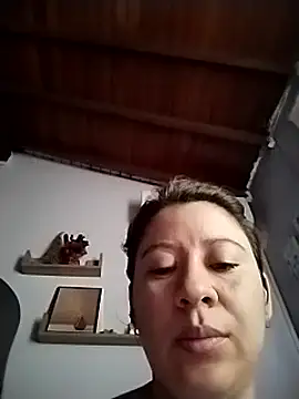 luna desiree online show from 8, 5, 2026