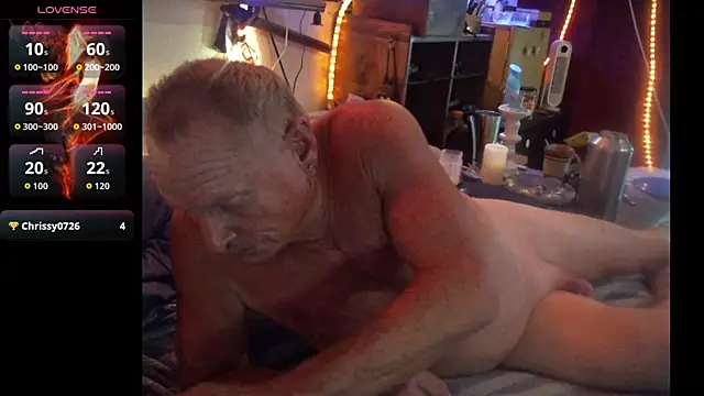 Snapshot of Pussyeat2please chatting on 26, 6, 2026 Pussyeat2please online show from 26, 6, 2026