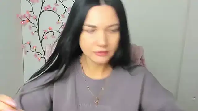 Lune Moon online show from 13, 2, 2026