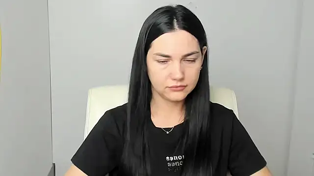 Lune Moon online show from 12, 9, 2025