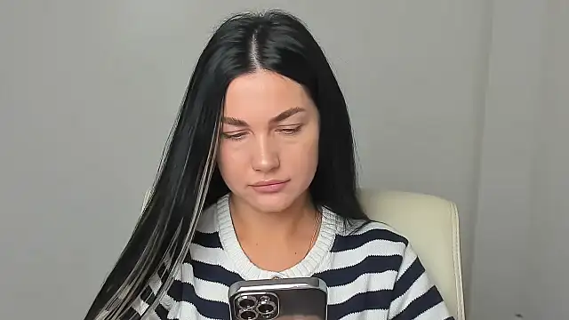 Lune Moon online show from 21, 11, 2025