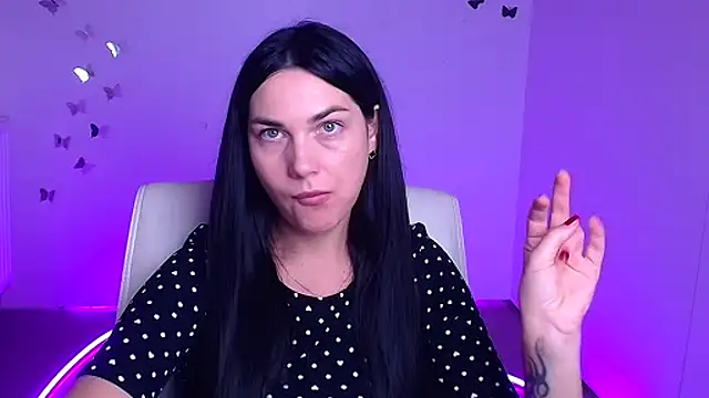 Lune Moon online show from 13, 9, 2025