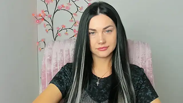 Lune Moon online show from 18, 4, 2026