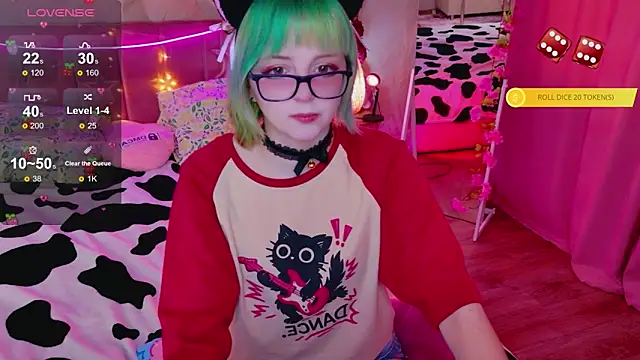 CoralineYoung online show from 25, 4, 2026