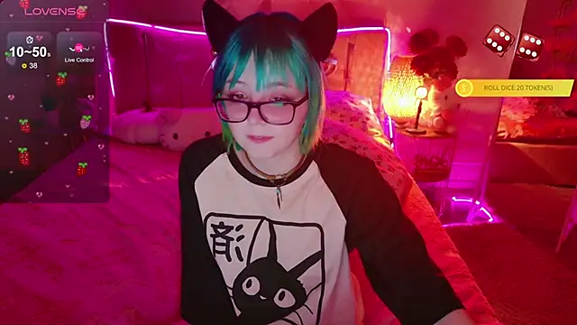 CoralineYoung online show from 13, 2, 2026