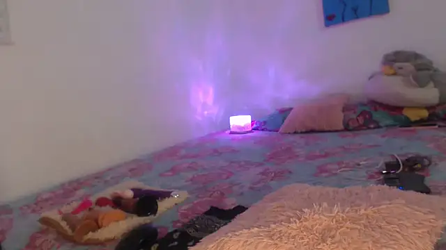 Victoria new online show from 29, 10, 2025