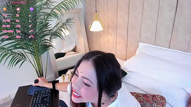 Anantaa  online show from 8, 11, 2025