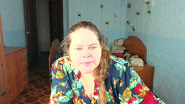 Audrey Aura online show from 2, 11, 2025