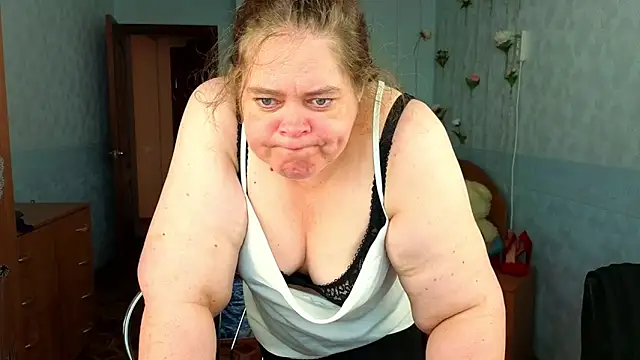 Audrey Aura online show from 2, 10, 2025