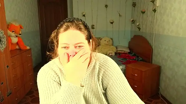 Audrey Aura online show from 17, 11, 2025