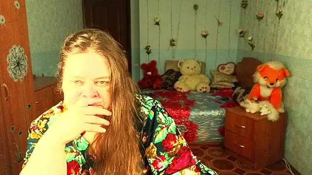 Audrey Aura online show from 6, 11, 2025