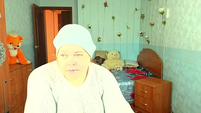 Audrey Aura online show from 15, 11, 2025