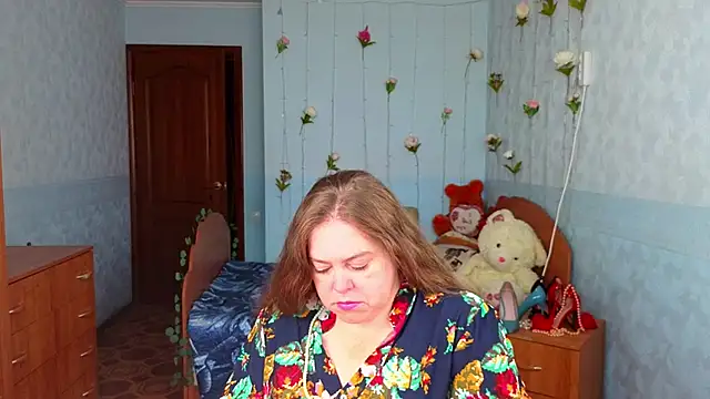 Audrey Aura online show from 23, 9, 2025