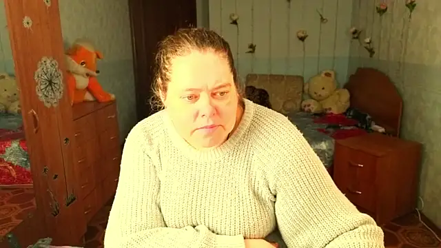 Audrey Aura online show from 24, 11, 2025