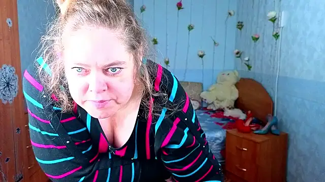 Audrey Aura online show from 20, 10, 2025