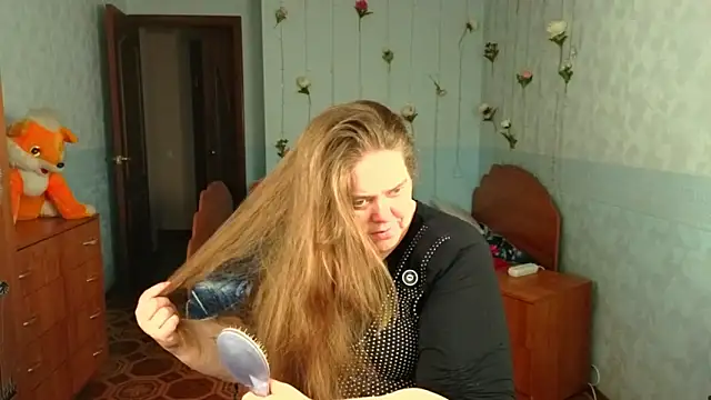 Audrey Aura online show from 20, 11, 2025