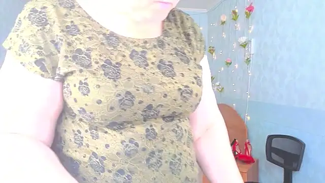 Audrey Aura online show from 13, 9, 2025